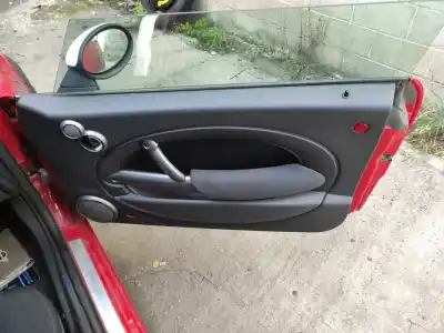 Pezzo di ricambio per auto di seconda mano Rivestimento Porta Anteriore Destro per MINI MINI (R50,R53) G-W10B16A Riferimenti OEM IAM   