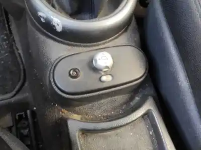 Pezzo di ricambio per auto di seconda mano Controllo Specchio per MINI MINI (R50,R53) G-W10B16A Riferimenti OEM IAM   