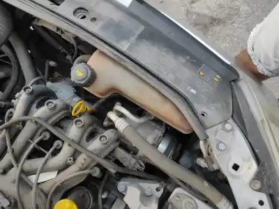 Автозапчастина б/у розширення депозит для renault clio ii fase ii (b/cb0) d7f726 посилання на oem iam 