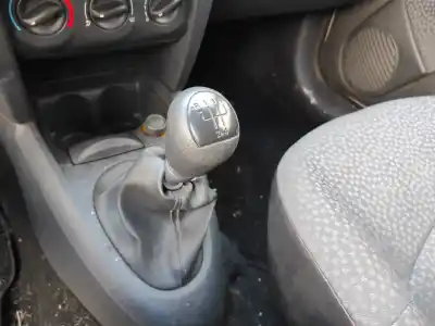 Автозапчастина б/у ручка важеля передач для RENAULT CLIO II FASE II (B/CB0) D7F726 Посилання на OEM IAM   