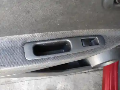 Автозапчасти б/у управление задними левыми стеклами за nissan qashqai / qashqai +2 i (j10, nj10, jj10e) 1.5 dci ссылки oem iam  Автозапчасти б/у управление задними левыми стеклами за nissan qashqai / qashqai +2 i (j10, nj10, jj10e) 1.5 dci ссылки oem iam