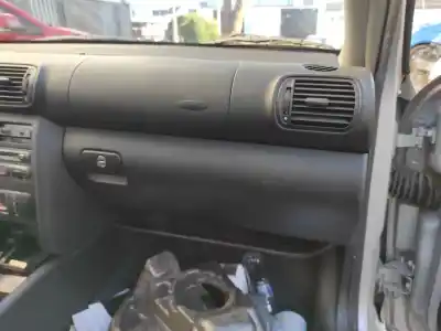 Автозапчастина б/у  для SEAT LEON (1M1)  Посилання на OEM IAM   