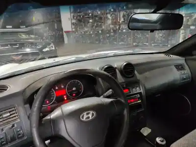 Peça sobressalente para automóvel em segunda mão TABLIER por HYUNDAI COUPE (GK) G4ED-G Referências OEM IAM   