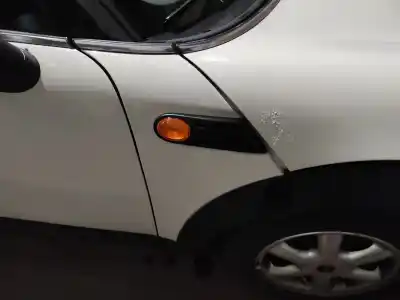 Peça sobressalente para automóvel em segunda mão GUARDA-LAMAS DIANTEIRO DIREITO por MINI MINI (R56) N14B16AB Referências OEM IAM   
