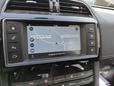 Second-hand car spare part gps navigation system for jaguar f-pace (x761) 3.0 sdv6 awd oem iam references t2r23589
