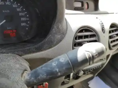 Pezzo di ricambio per auto di seconda mano comando multifunzione per renault kangoo i (f/kc0) f8q630 riferimenti oem iam   