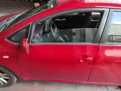 Peça sobressalente para automóvel em segunda mão porta da frente esquerda por toyota auris (e15) 1zrfe referências oem iam 