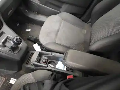 Second-hand car spare part CENTER CONSOLE for OPEL ZAFIRA B A17DTR OEM IAM references   