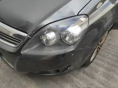Автозапчастина б/у ліва фара для opel zafira b a17dtr посилання на oem iam 