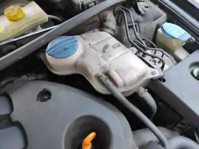 Second-hand car spare part COOLANT EXPANSION TANK for VOLKSWAGEN PASSAT B5.5 (3B3) 1.9 TDI OEM IAM references   