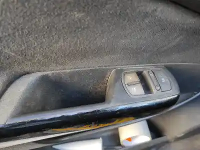 Автозапчасти б/у выключатель левого переднего окна за opel corsa d z14xep ссылки oem iam 