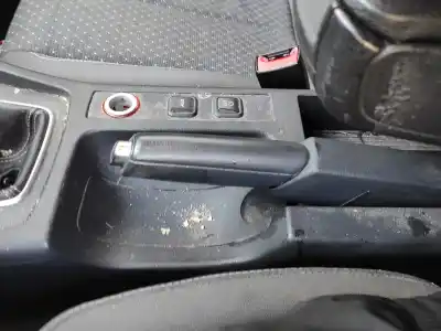 Автозапчастина б/у важіль ручного гальма для seat exeo st (3r5) 2.0 tdi посилання на oem iam 3r0711327