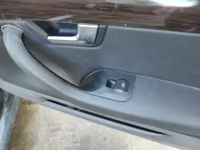 Автозапчастина б/у передній правий віконний вимикач для seat exeo st (3r5) 2.0 tdi посилання на oem iam 8e0959855a