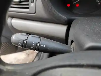Автозапчастина б/у многофункційне управління для renault clio ii fase ii (b/cb0) k9k740 посилання на oem iam   