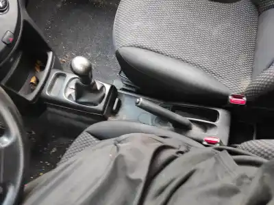 Second-hand car spare part center console for nissan note (e11e) cr14 oem iam references 