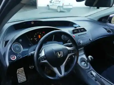 Second-hand car spare part dashboard for honda civic viii hatchback (fn, fk) 1.8 (fn1, fk2) oem iam references 