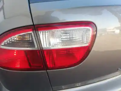 Second-hand car spare part INTERIOR LEFT TAILGATE LIGHT for SEAT LEON (1M1) 1.9 TDI OEM IAM references   