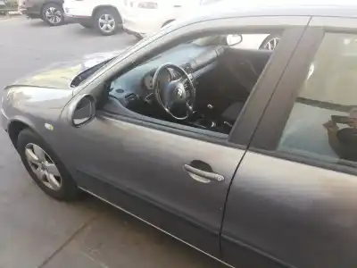 Автозапчасти б/у левая передняя дверь за seat leon (1m1) 1.9 tdi ссылки oem iam 1m0831055m