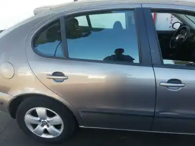 Автозапчастина б/у двері задні праві для SEAT LEON (1M1) 1.9 TDI Посилання на OEM IAM 1M0833056M  