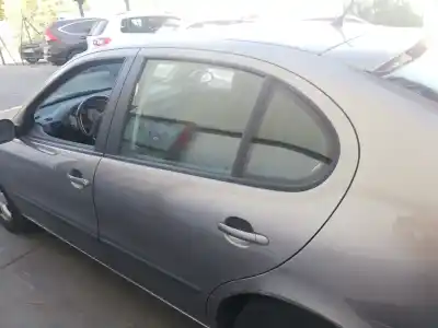Автозапчастина б/у двері задні ліві для SEAT LEON (1M1) 1.9 TDI Посилання на OEM IAM 1M0833055M  