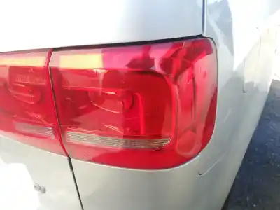 Автозапчасти б/у правый задний фонарь за VOLKSWAGEN TOURAN (1T3) CAYC ссылки OEM IAM 1T0945096R  