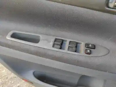 Автозапчастина б/у передні вікний вмикач для TOYOTA AVENSIS VERSO (M20) 1CDFTV Посилання на OEM IAM   