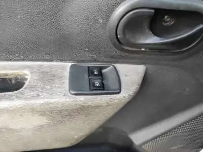 Автозапчастина б/у передні вікний вмикач для DACIA DOKKER K9K612 Посилання на OEM IAM   