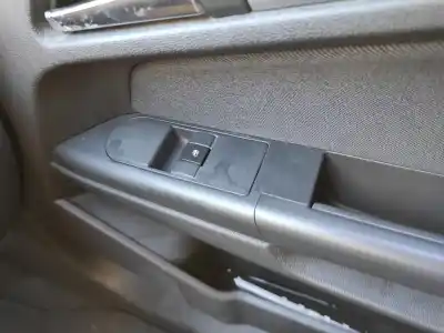 Автозапчастина б/у передній правий віконний вимикач для opel astra h sedán (a04) 1.6 (l69) посилання на oem iam 