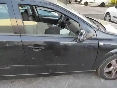 Автозапчастина б/у передні праві двері для opel astra h sedán (a04) 1.6 (l69) посилання на oem iam 