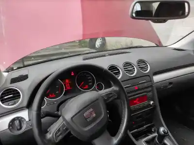 Автозапчастина б/у панель приладів для seat exeo st (3r5) 2.0 tdi посилання на oem iam 