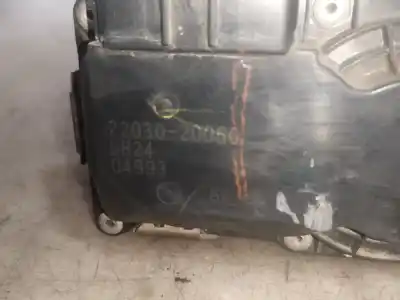 İkinci el araba yedek parçası KELEBEK KUTUSU için LEXUS RX 300 (MCU35)  OEM IAM referansları 2203020060  