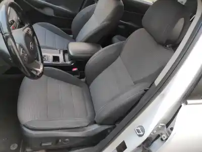 Автозапчастина б/у  для KIA SORENTO (UM)  Посилання на OEM IAM   