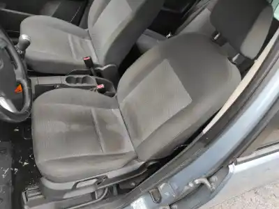 Tweedehands auto-onderdeel LINKER VOORSTOEL voor FORD FOCUS C-MAX (CAP) D-G8DA OEM IAM-referenties   