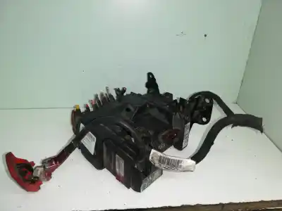 İkinci el araba yedek parçası Röle/sigorta Kutusu için CITROEN C4 GRAND PICASSO AH01 OEM IAM referansları 9675349880  