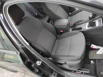 Second-hand car spare part Right Front Seat for SKODA OCTAVIA III COMBI (5E5, 5E6) 2.0 TDI OEM IAM references   