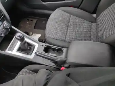 Second-hand car spare part center console for skoda octavia iii combi (5e5, 5e6) 2.0 tdi oem iam references 