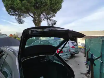 Second-hand car spare part tailgate for skoda octavia iii combi (5e5, 5e6) 2.0 tdi oem iam references 5e9827023c