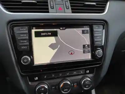 Second-hand car spare part gps navigation system for skoda octavia iii combi (5e5, 5e6) 2.0 tdi oem iam references 5e0919606