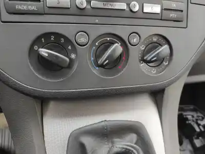 Автозапчастина б/у контроль опалення / кондиціонації для FORD FOCUS C-MAX (CAP) D-G8DA Посилання на OEM IAM   