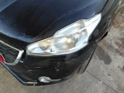 Peça sobressalente para automóvel em segunda mão farol / farolim esquerdo por peugeot 208 hm01 referências oem iam 9802221880