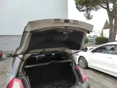 Second-hand car spare part  for RENAULT MEGANE II SEDÁN (LM0/1_)  OEM IAM references   