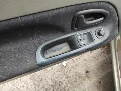 Second-hand car spare part left front power window switch for renault clio ii fase i (b/cb0) d7f720 oem iam references 