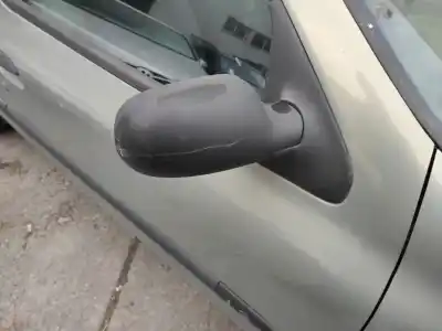 Second-hand car spare part right rearview mirror for renault clio ii fase i (b/cb0) d7f720 oem iam references 963012081r  