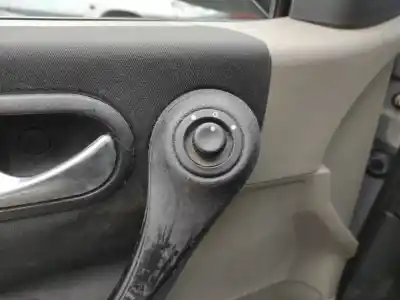 İkinci el araba yedek parçası Ayna Kontrolü için RENAULT MEGANE II SEDÁN (LM0/1_) 1.5 DCI (LM02, LM13, LM2A) OEM IAM referansları   