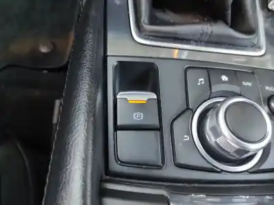 Peça sobressalente para automóvel em segunda mão alavanca de travão de mão por mazda 6 berlina (gj) shy4 referências oem iam 