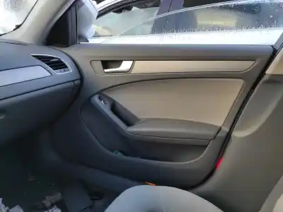 Peça sobressalente para automóvel em segunda mão forra / revestimento da porta dianteira direita por audi a4 b8 avant (8k5) 2.0 tdi referências oem iam 