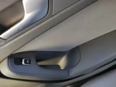 Peça sobressalente para automóvel em segunda mão botão / interruptor elevador vidro traseiro direito por audi a4 b8 avant (8k5) 2.0 tdi referências oem iam 