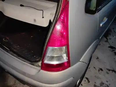 Автозапчастина б/у правий ліхтар для CITROEN C3 8HZ Посилання на OEM IAM   