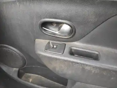 Автозапчасти б/у выключатель переднего правого окна за DACIA SANDERO H4BA4 ссылки OEM IAM   