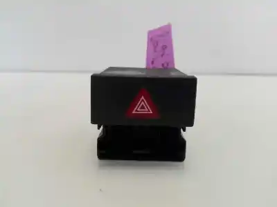 Peça sobressalente para automóvel em segunda mão interruptor 4 piscas - emergência por opel meriva (2006->) 1.7 cosmo [1.7 ltr. - 74 kw 16v cdti] referências oem iam 93332970